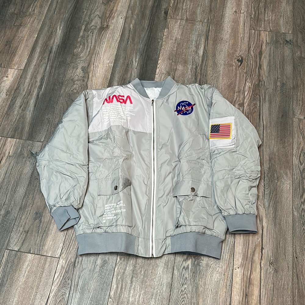 NASA JACKET. Puffer. Gray. Vogue style